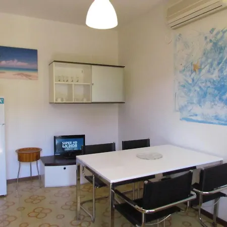 Apartamento Lovely Flat With Garden And Pool - Beahost