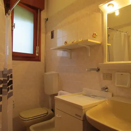 Lovely Flat With Garden And Pool - Beahost Apartamento
