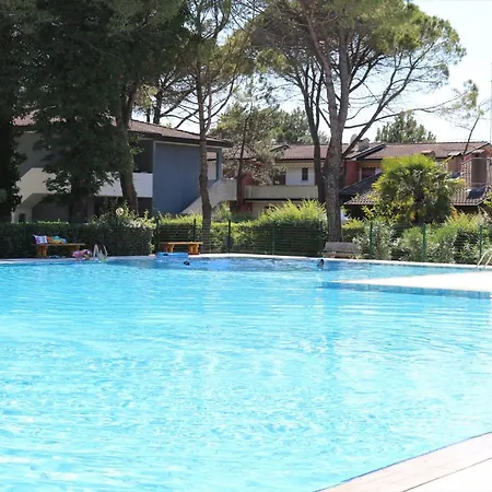 Lovely Flat With Garden And Pool - Beahost Apartamento