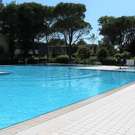 Lovely Flat With Garden And Pool - Beahost * Bibione